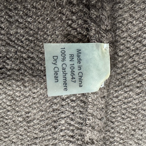 Kinross Cardigan 100% Cashmere Mock Neck Pockets One Button Cozy Sweater Women M - Picture 12 of 12